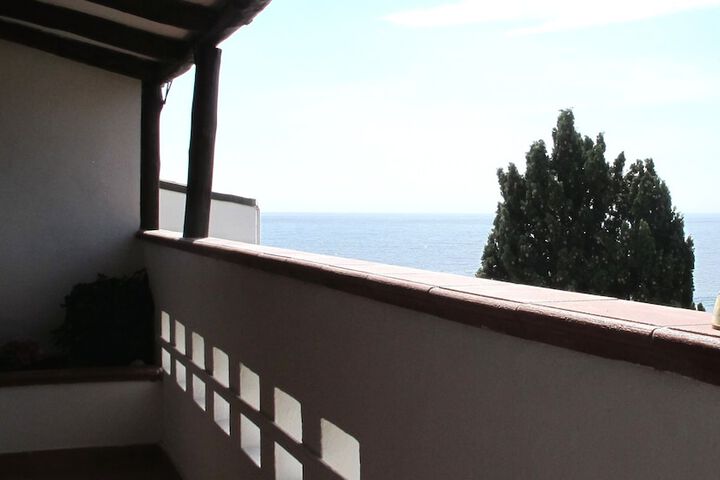 Terrace/Patio 12 of 54