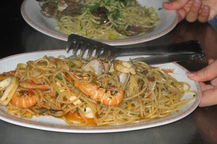 Dining 38 of 66