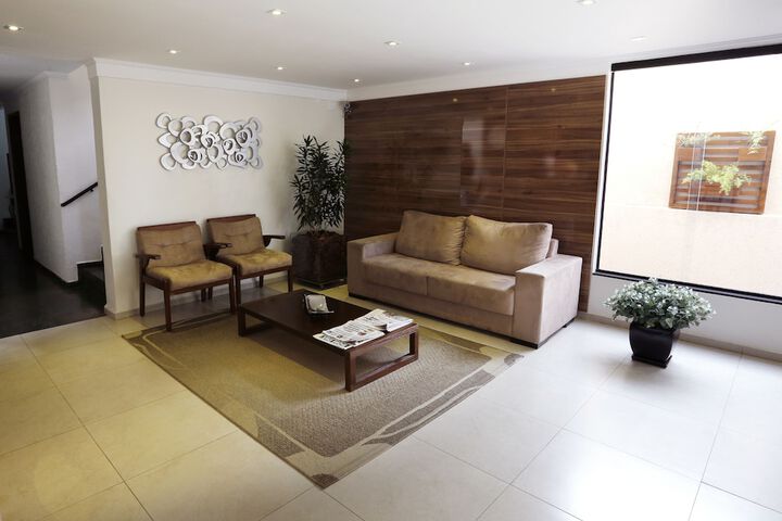 Hotel Interior 6 of 34