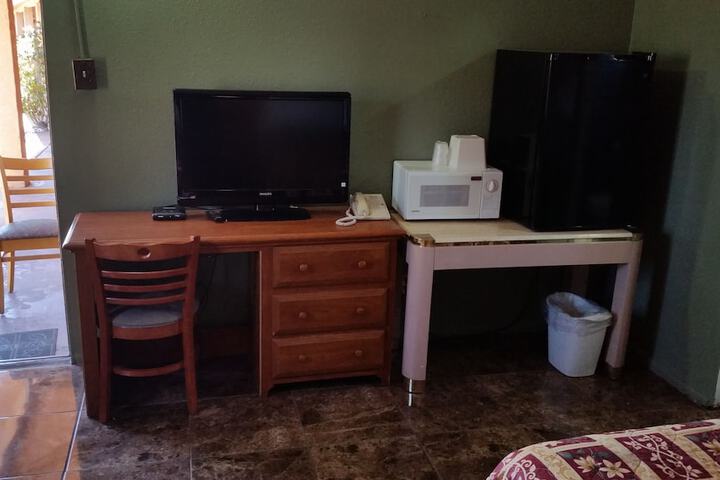 Room 20 of 40
