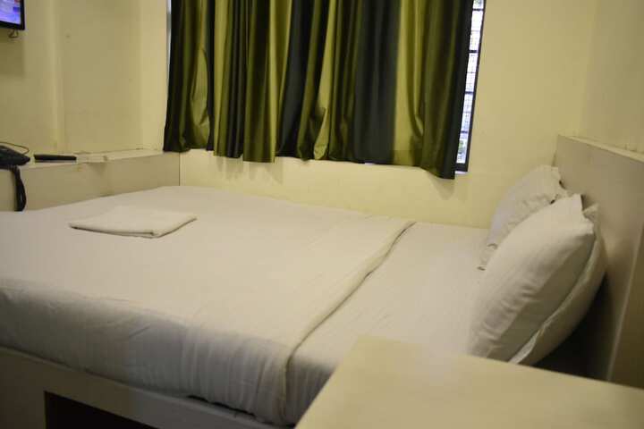 Room 26 of 47