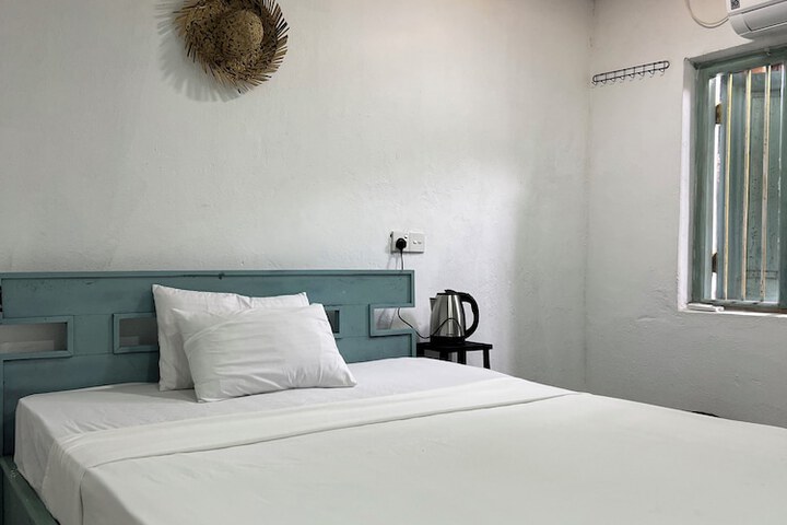 Room 7 of 19