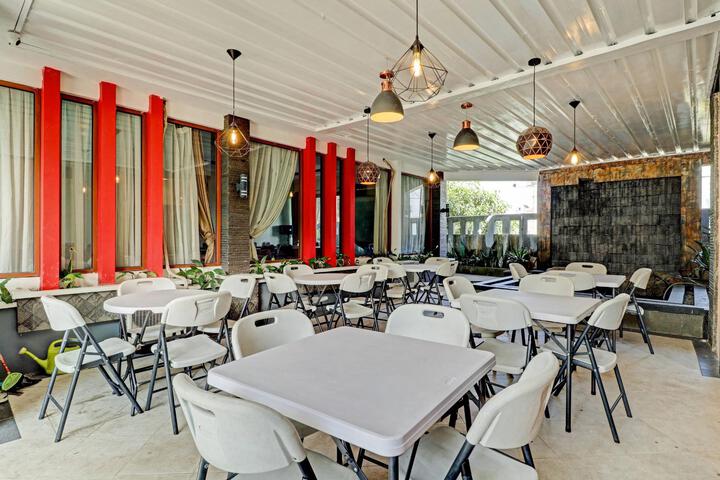 OYO 90475 Mirda Gratia Hotel