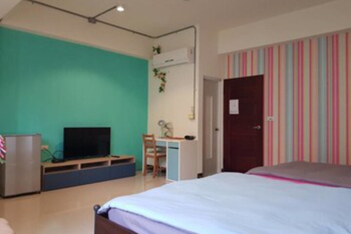 Room 29 of 38