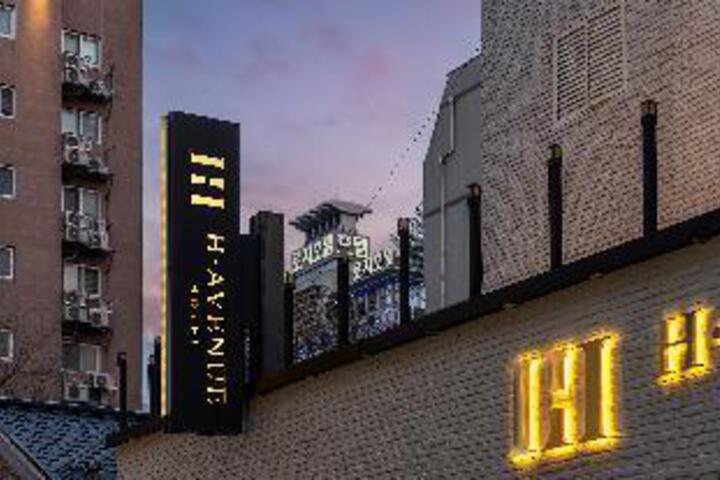 Hotel 6 of 18