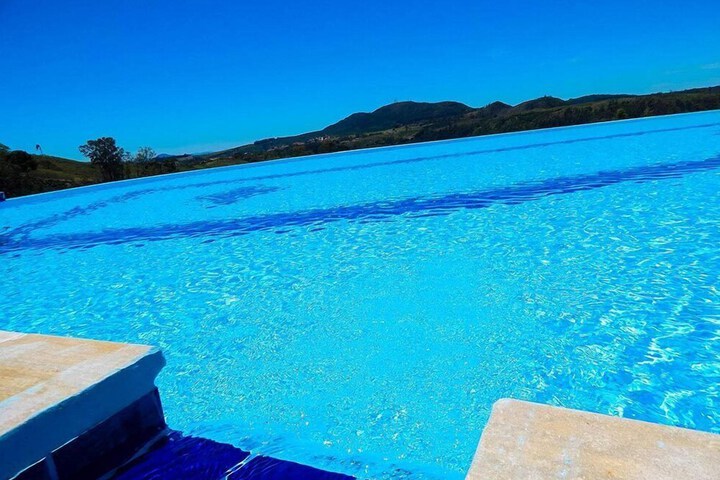 Pool 35 of 118