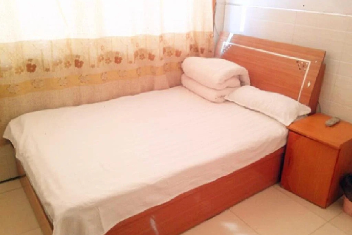 Room 3 of 3