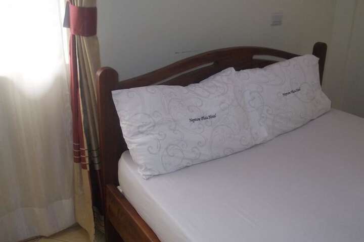 Room 7 of 46