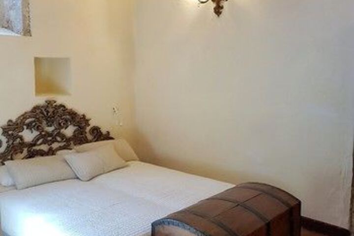 Room 14 of 39
