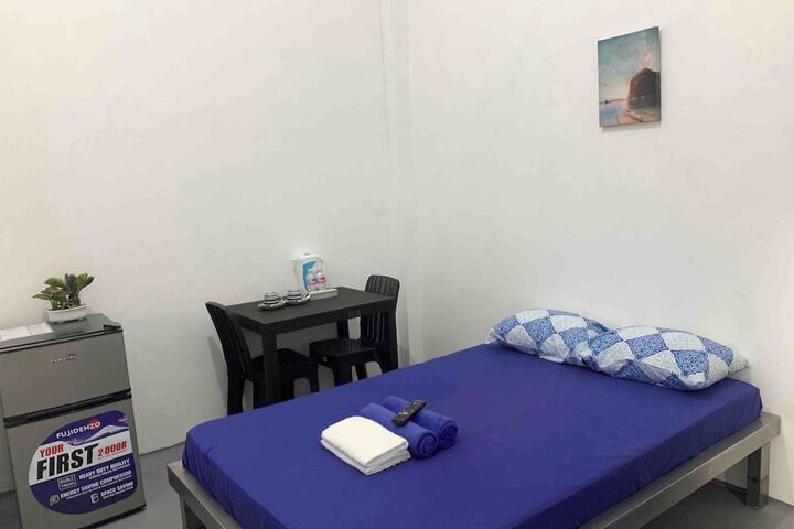 Room 10 of 60