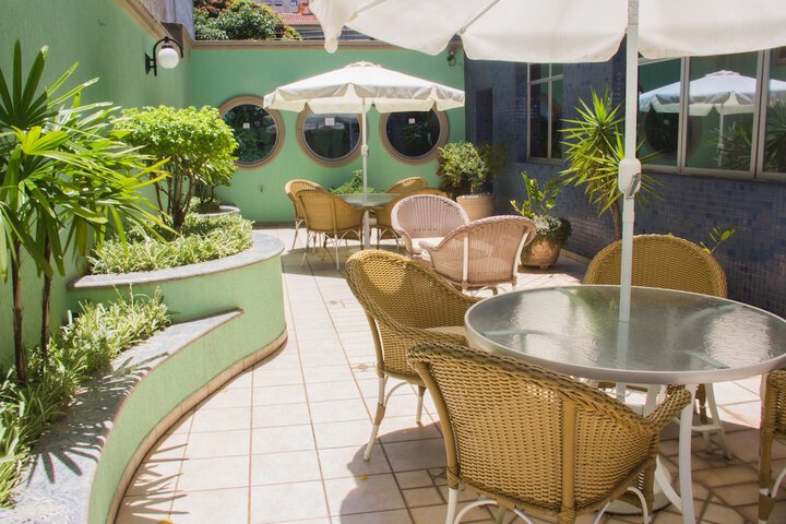 LOpera Hotel