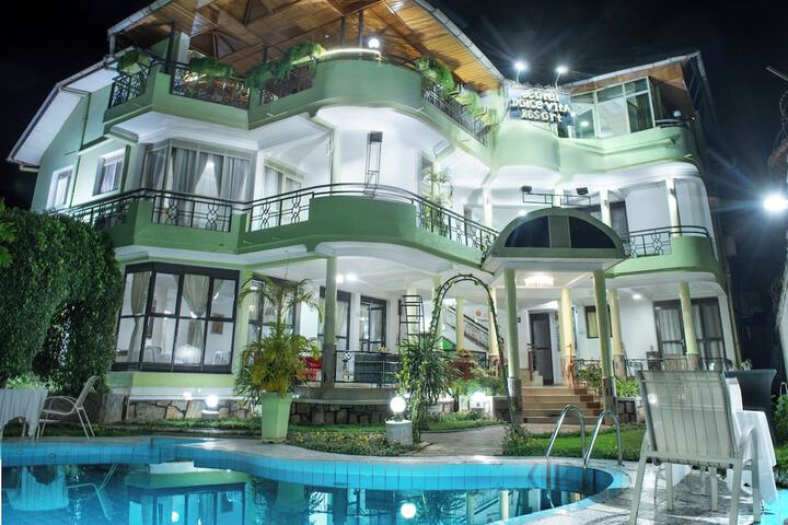 Exterior of Hotel Dolce Vita Resort