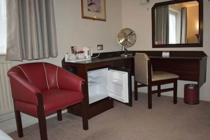 Room amenity