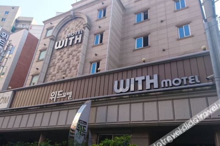 Hotel 2 of 6
