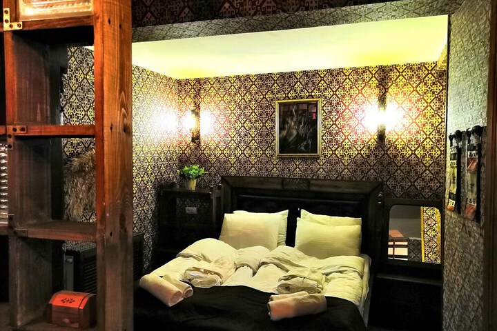 Room 36 of 78
