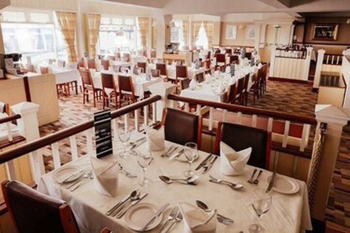 Dining 54 of 89