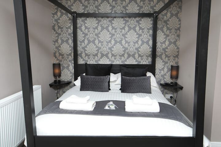 Room 19 of 39