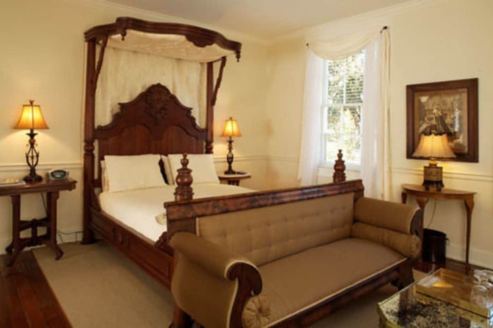 Room 14 of 63