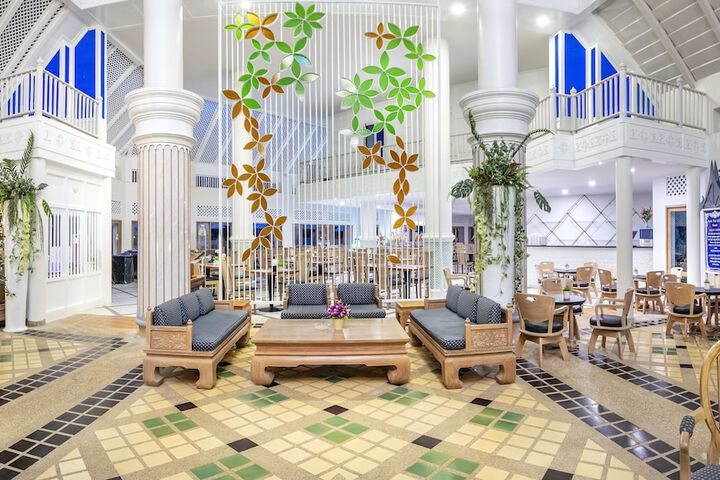 Hotel Interior 2 of 118