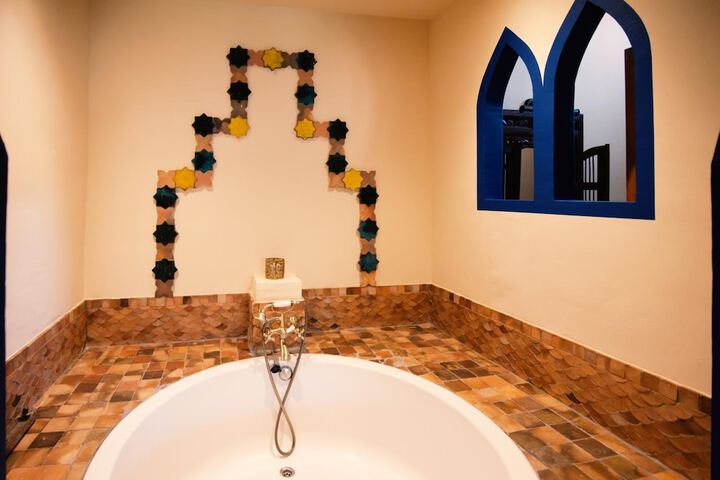 Bath Interior
