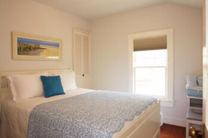 Room 21 of 21
