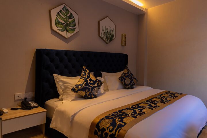 Room 46 of 149