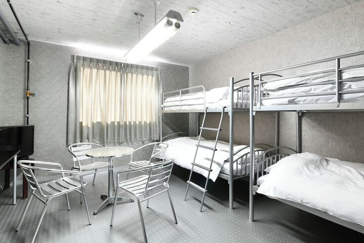 Room 36 of 160