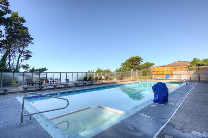 Pool 20 of 23