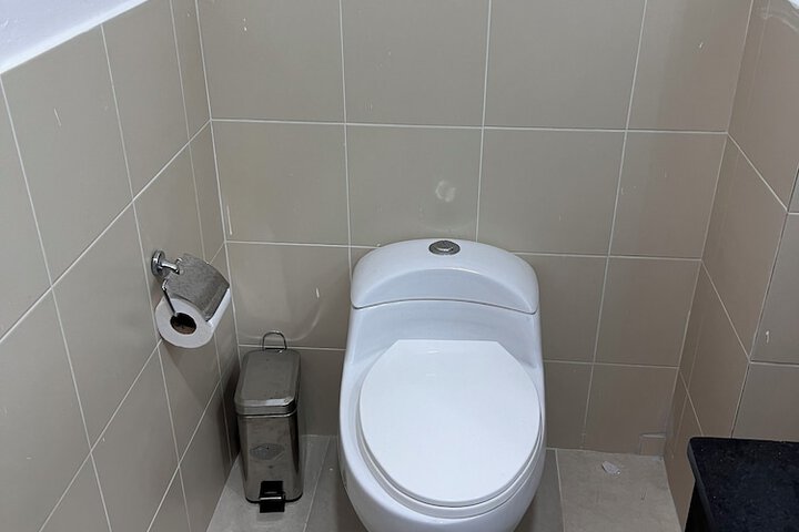 Room 15 of 18
