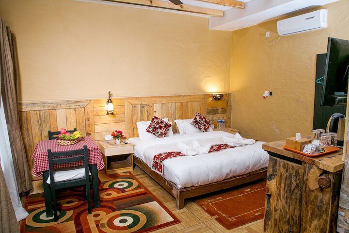 Room 9 of 47