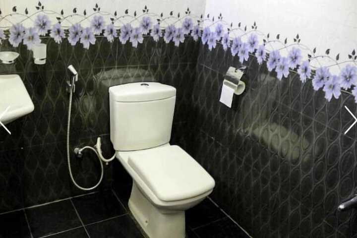 Room 19 of 22