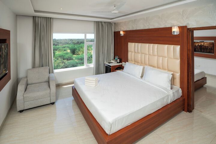 Room 18 of 36