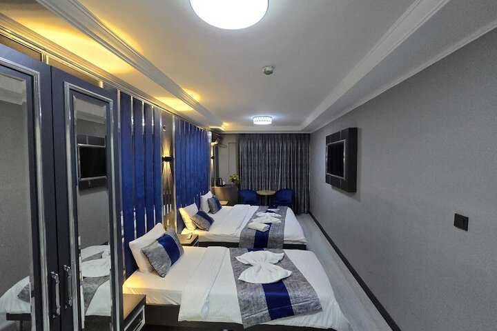 Room 10 of 58