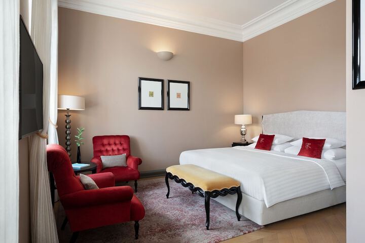 Room 40 of 96
