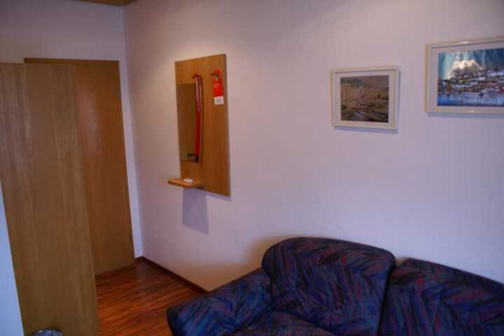 Room 23 of 65
