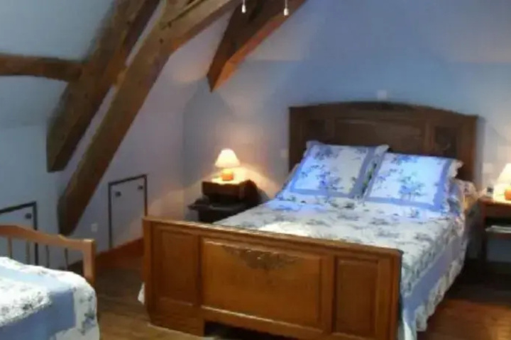 Room 2 of 11