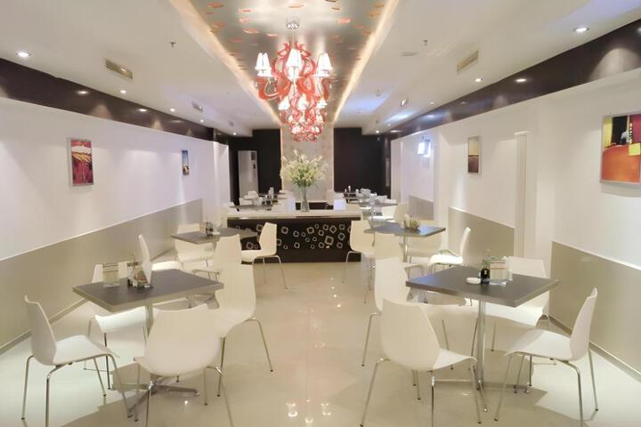 Fitness Center Photo