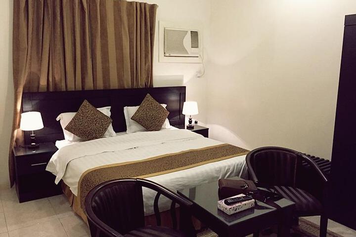 Room 3 of 5