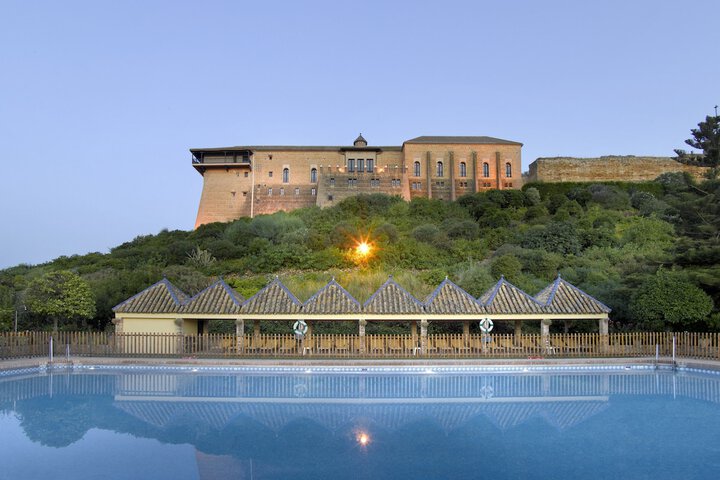 Pool Hotel