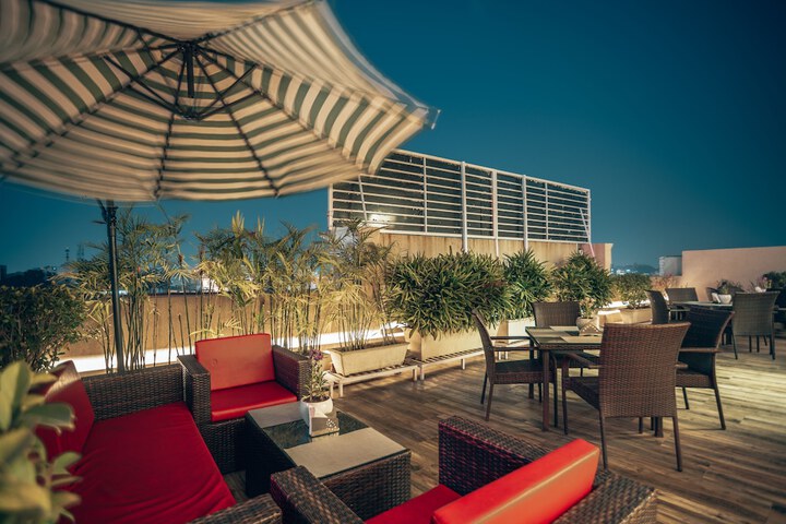 Terrace/Patio 32 of 70