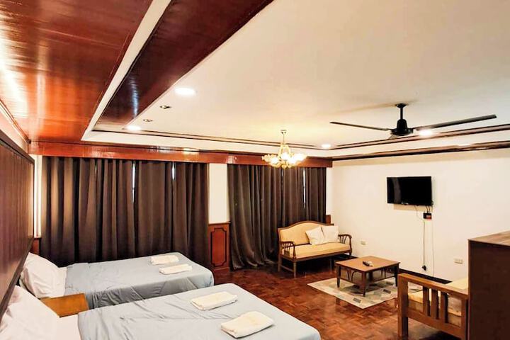 Room 29 of 64