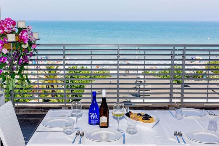 Dining 69 of 75