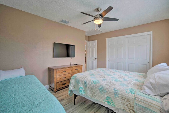 Room 6 of 32