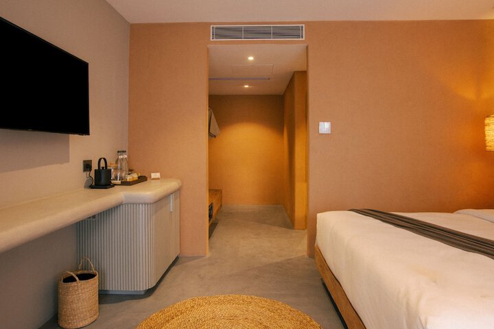 Room 31 of 94