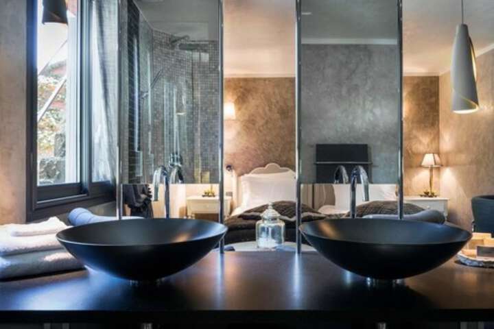 Clean Restrooms