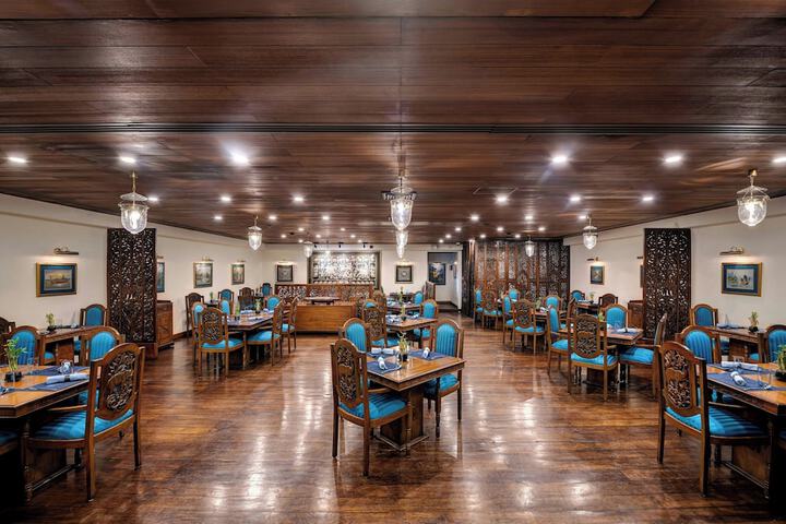 Dining 60 of 81