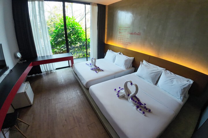Room 4 of 46