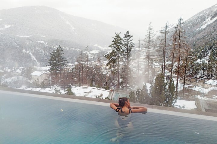 Jetted tub