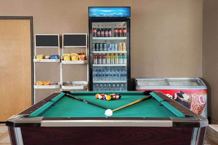 Hotel Interior 3 of 33