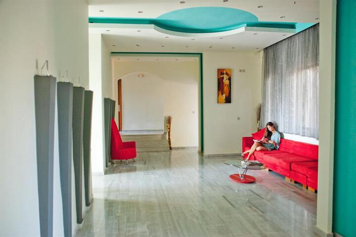 APOLLO HOTEL II